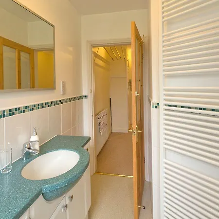 Poplar House Garden Apartment
