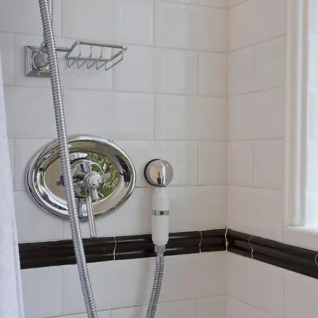 Poplar House Garden Apartment *