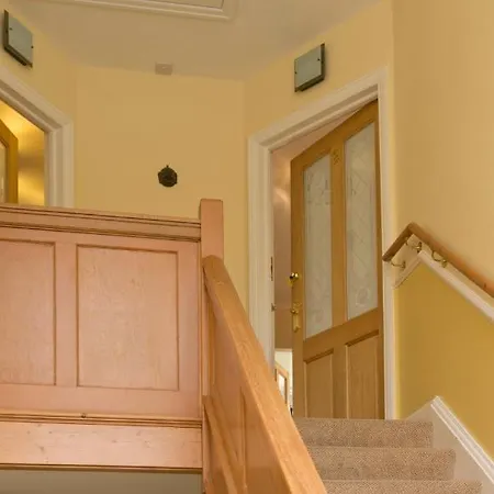 Poplar House Serviced York