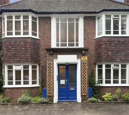 Poplar House Serviced Apartment York