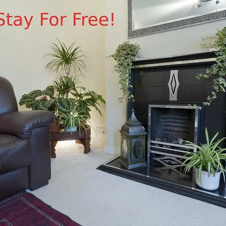 Apartment Poplar House Serviced