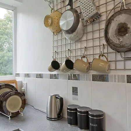 Daire Poplar House Serviced York